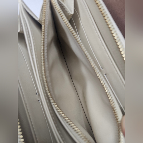 Louis Vuitton Ltd Edition Monogram Vernis Cheetah Print Zippy Wallet! - Picture 10 of 16